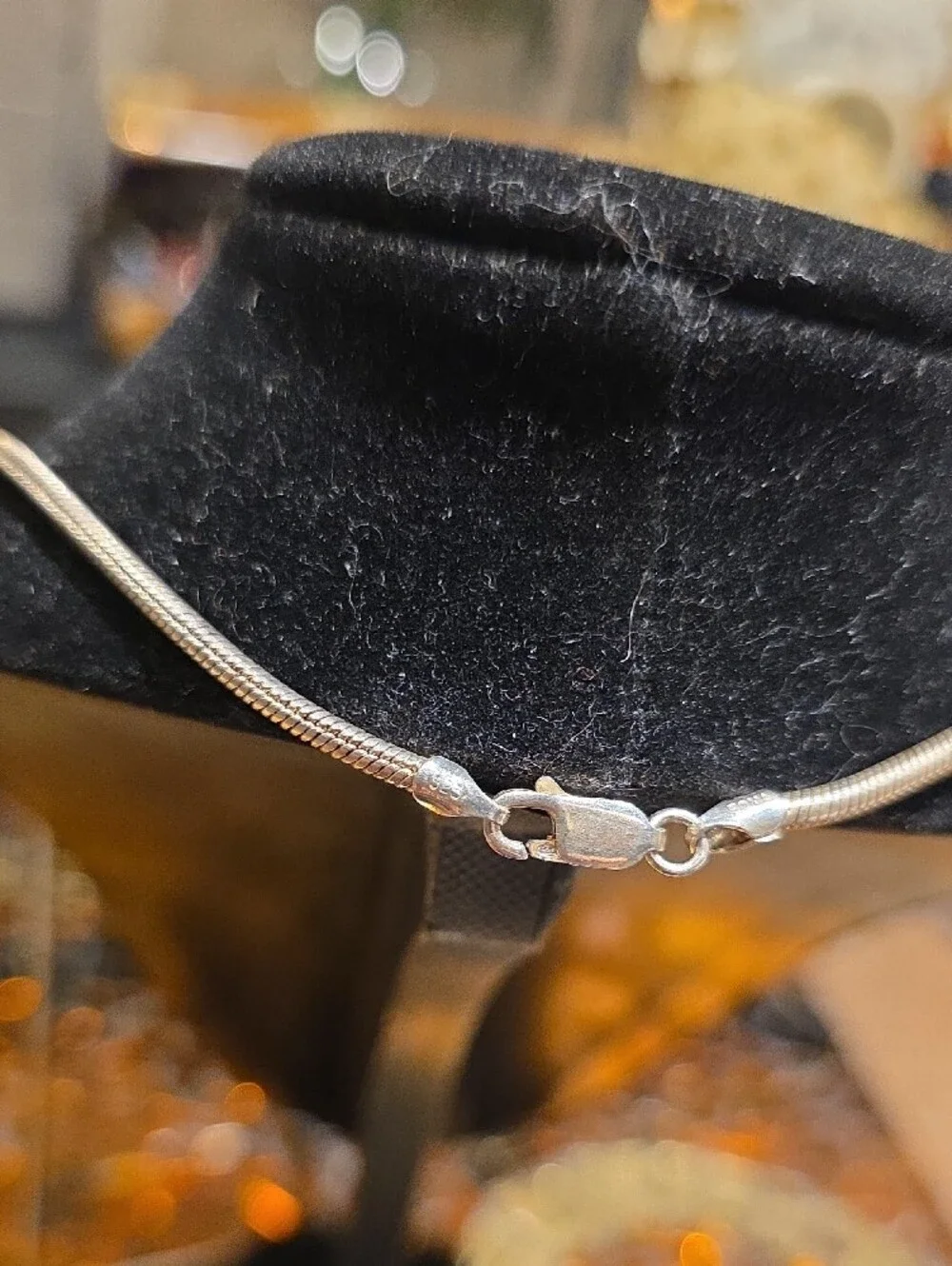 Unbranded Gold Tone Snake Chain Necklace - Classic Everyday Style